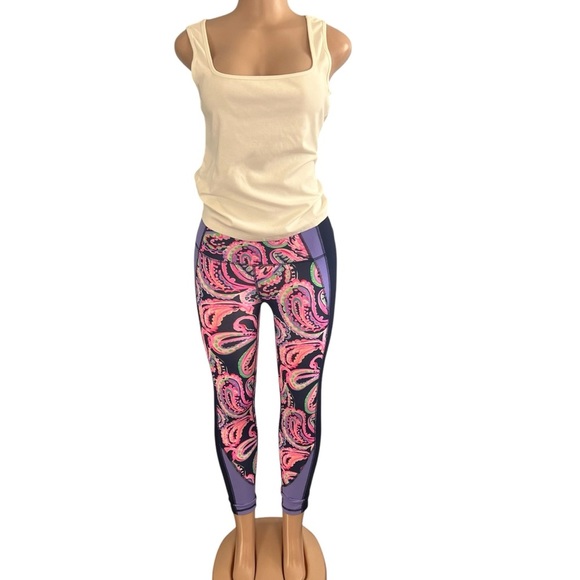 Lilly Pulitzer UPF 50+ Luxletic Weekender High Rise Midi Legging - Picture 3 of 9